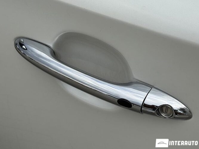 Kia Carnival 50 interauto-car