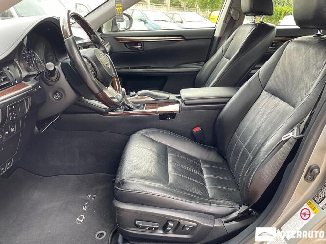 Lexus ES 300h 38 interauto-car