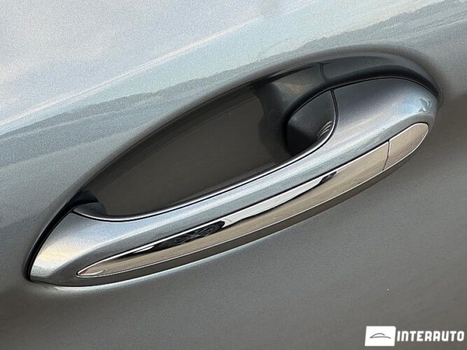 BMW 530e 47 interauto-car