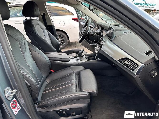 BMW 530e 35 interauto-car