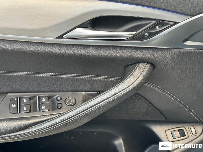 BMW 530e 46 interauto-car