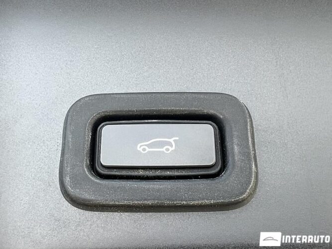 Land Rover Range Rover Evoque 49 interauto-car