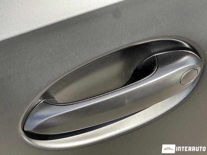 BMW X6 4.0i 53 interauto-car