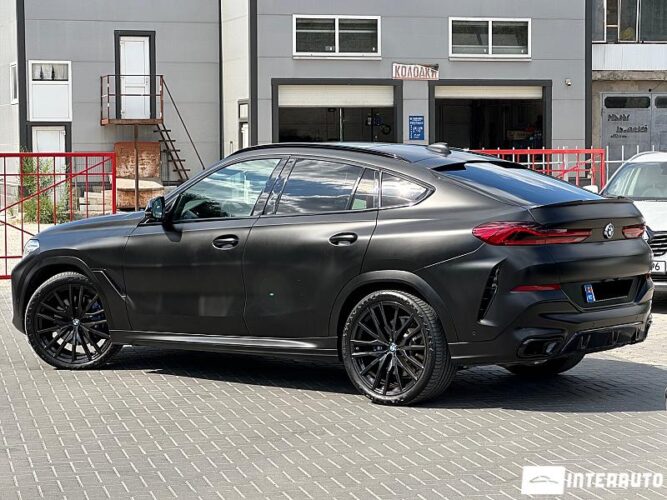 BMW X6 4.0i 35 interauto-car