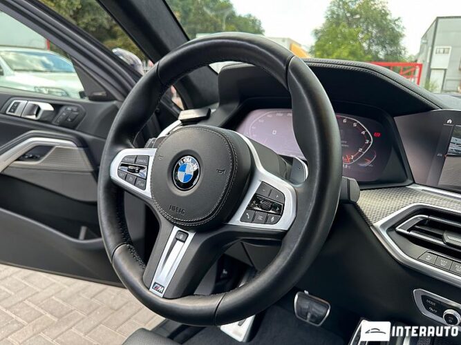 BMW X6 4.0i 40 interauto-car