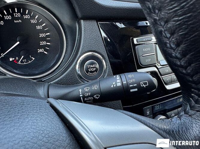 Nissan X-Trail 55 interauto-car