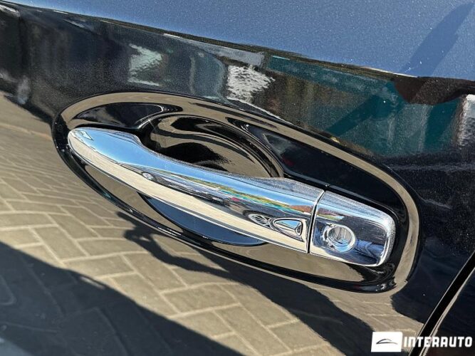 Nissan X-Trail 53 interauto-car