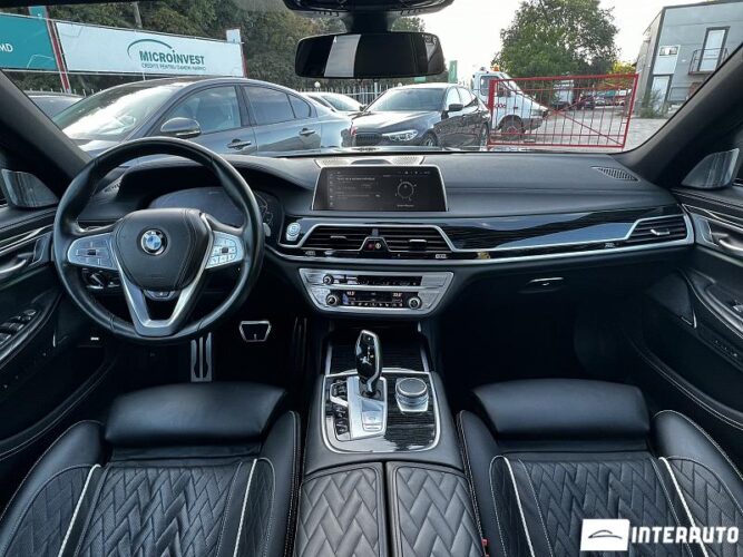 BMW 745e 49 interauto-car