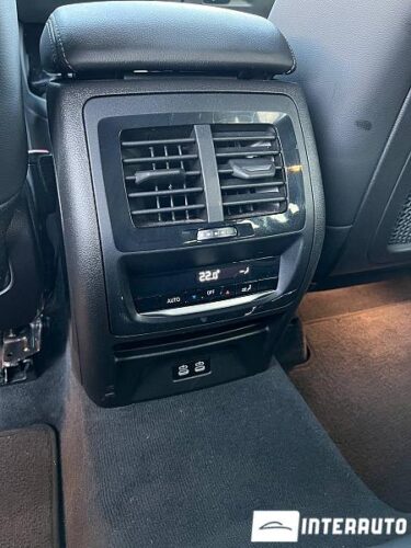 BMW X3 3.0i 51 interauto-car