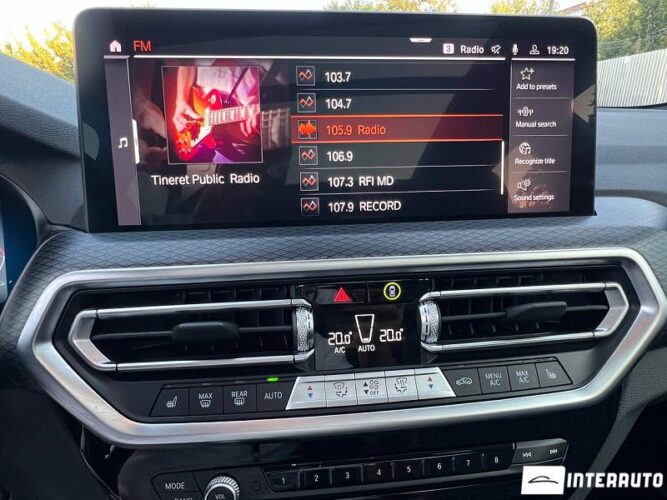 BMW X3 3.0i 42 interauto-car