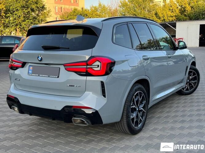 BMW X3 3.0i 36 interauto-car