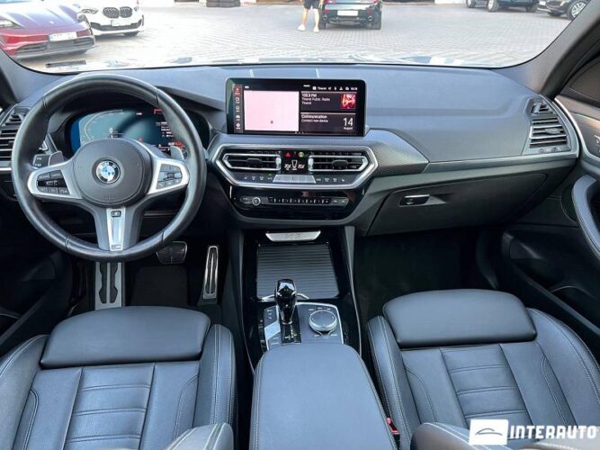 BMW X3 3.0i 39 interauto-car