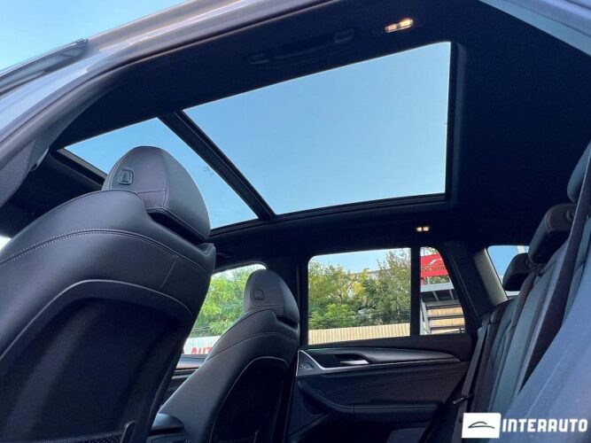 BMW X3 3.0i 49 interauto-car