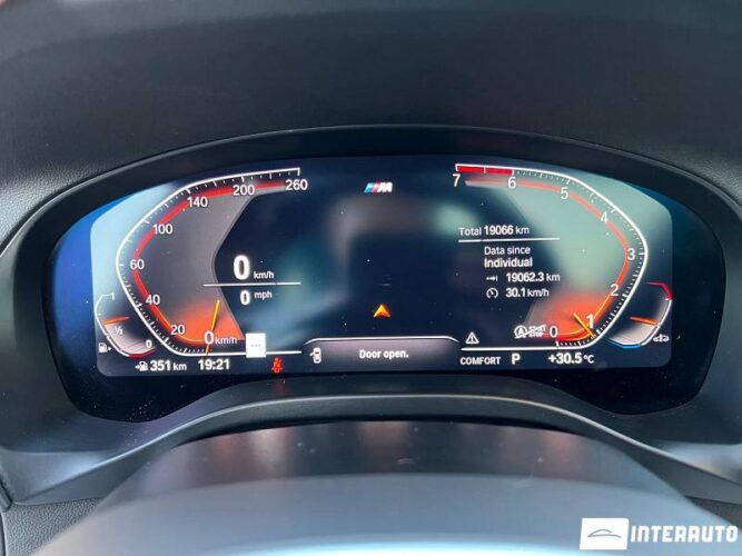 BMW X3 3.0i 41 interauto-car