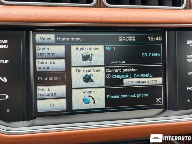 Land Rover Range Rover Vogue 47 interauto-car