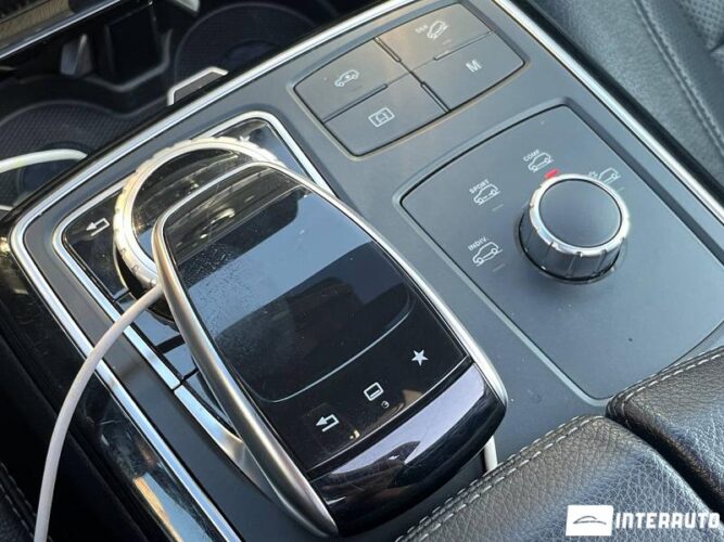 Mercedes GLE 500e 40 interauto-car