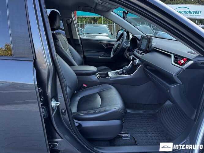 Toyota Rav-4 36 interauto-car