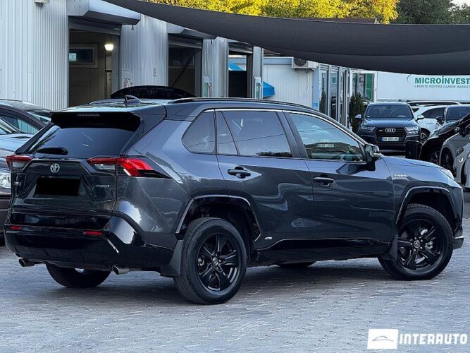 Toyota Rav-4 34 interauto-car