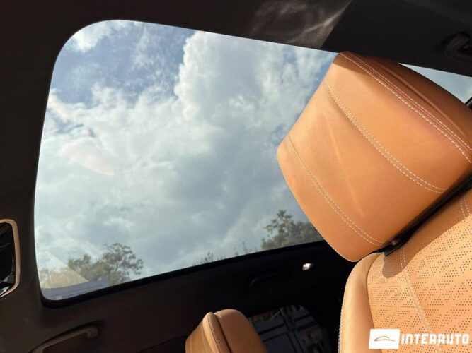 Land Rover Range Rover Velar 50 interauto-car