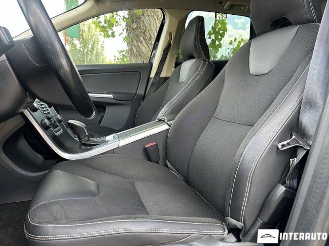 Volvo XC 60 32 interauto-car