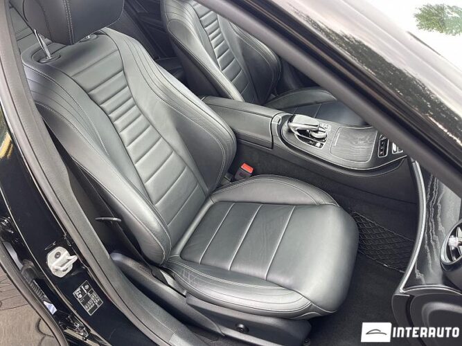 Mercedes E 220 59 interauto-car