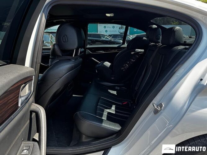 BMW 530 34 interauto-car