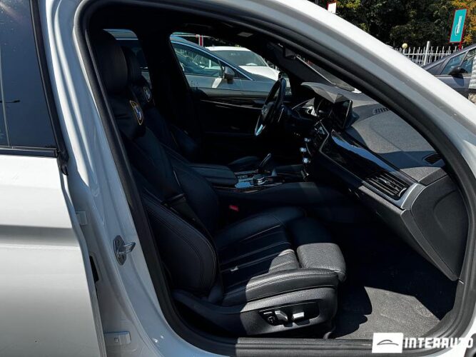 BMW 530 33 interauto-car