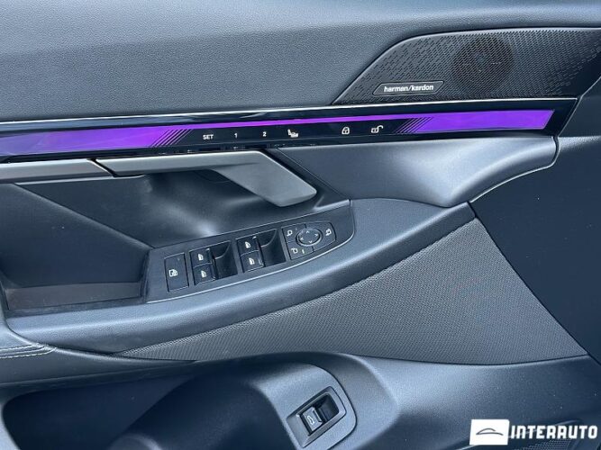 BMW i5 eDrive40 54 interauto-car