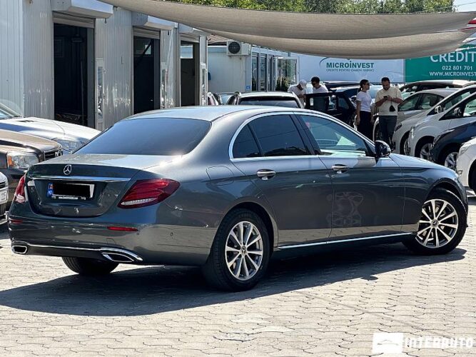Mercedes E 200 31 interauto-car