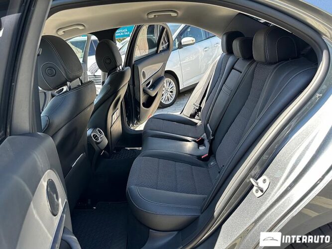 Mercedes E 200 43 interauto-car