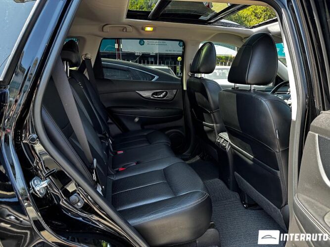 Nissan X-Trail 50 interauto-car