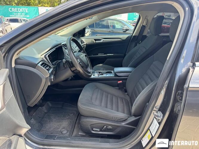 Ford Fusion 32 interauto-car