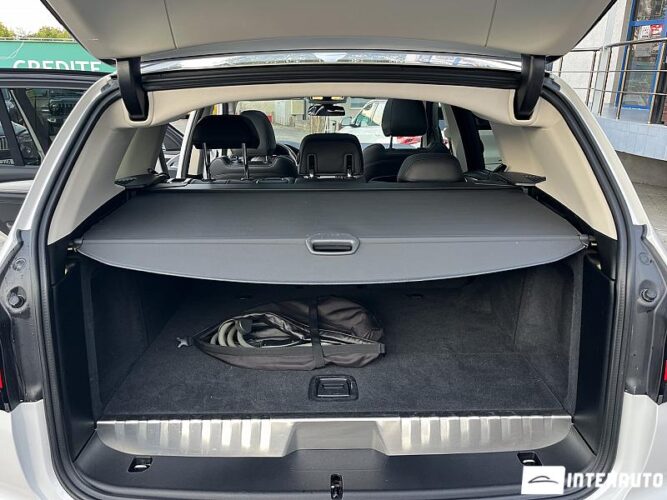 BMW X3 3.0e 50 interauto-car