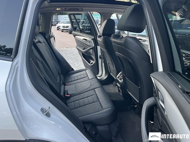 BMW X3 3.0e 47 interauto-car