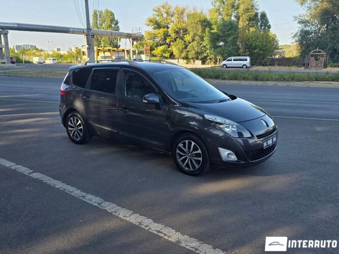 Renault Grand Scenic 25 interauto-car