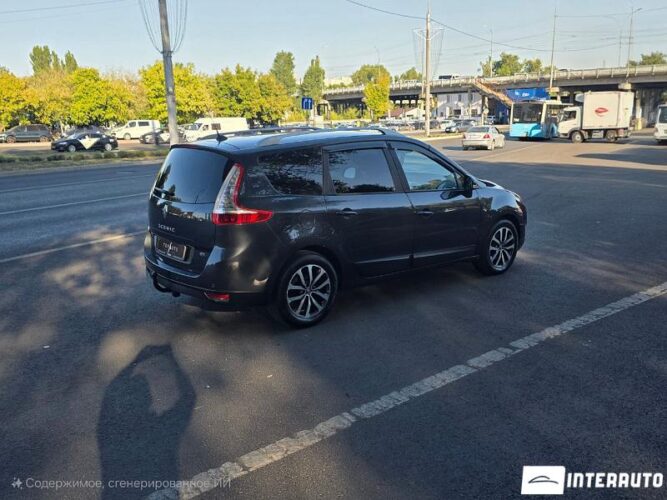 Renault Grand Scenic 27 interauto-car