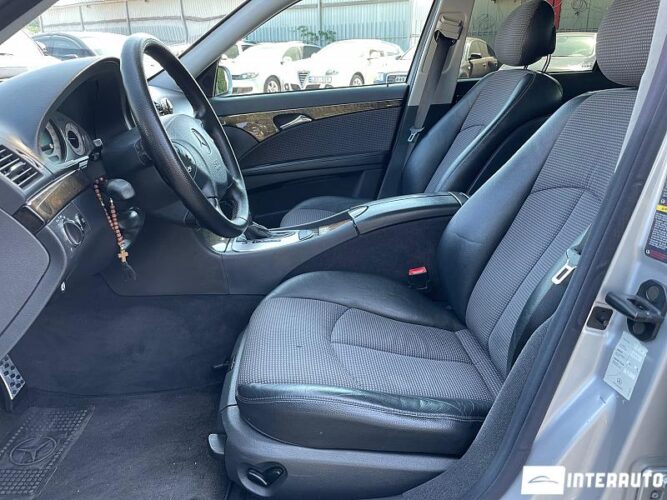 Mercedes E 270 34 interauto-car