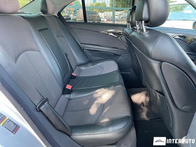 Mercedes E 270 46 interauto-car