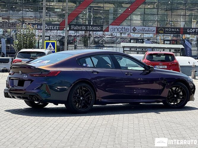 BMW M8 Competition 42 interauto-car