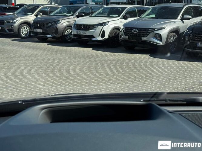 Jaguar I-Pace 41 interauto-car