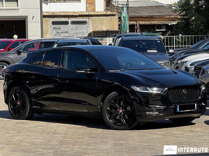 Jaguar I-Pace 31 interauto-car