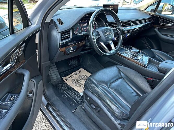 Audi Q7 37 interauto-car