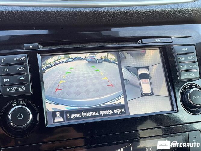 Nissan Qashqai 40 interauto-car