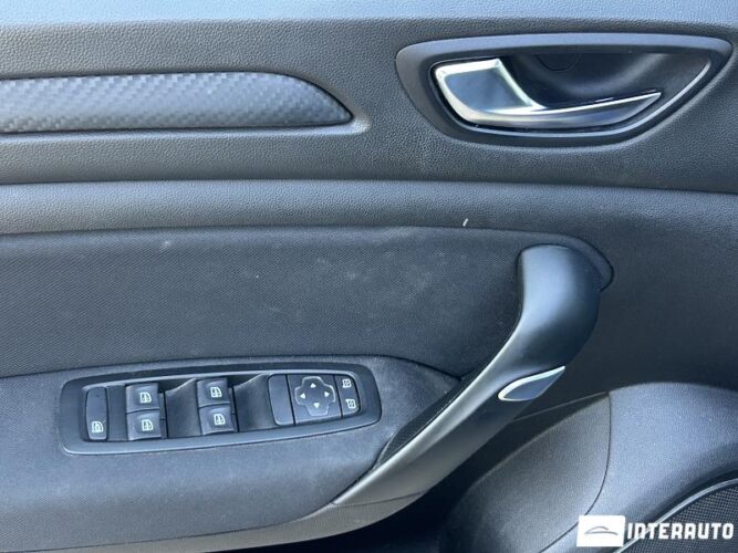 Renault Megane 33 interauto-car