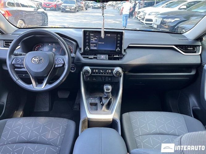 Toyota Rav-4 35 interauto-car