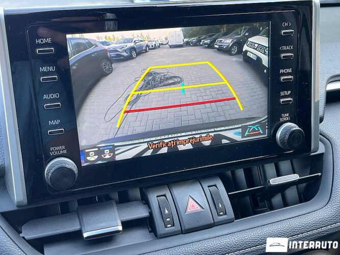 Toyota Rav-4 41 interauto-car