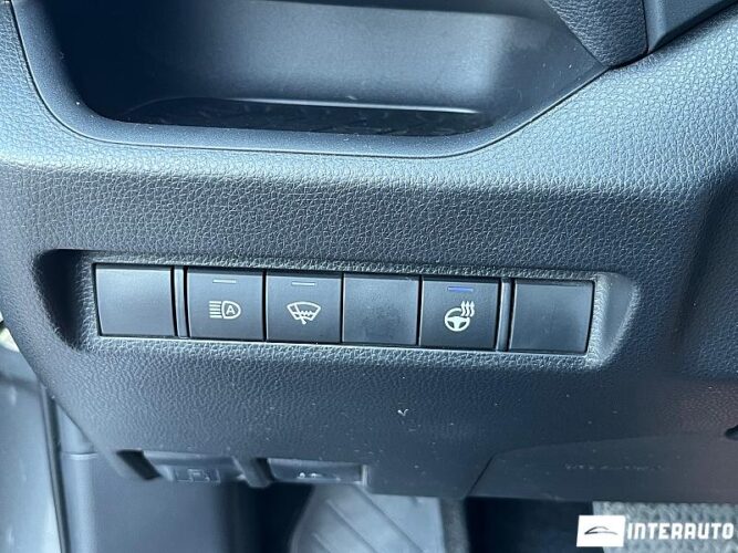 Toyota Rav-4 44 interauto-car