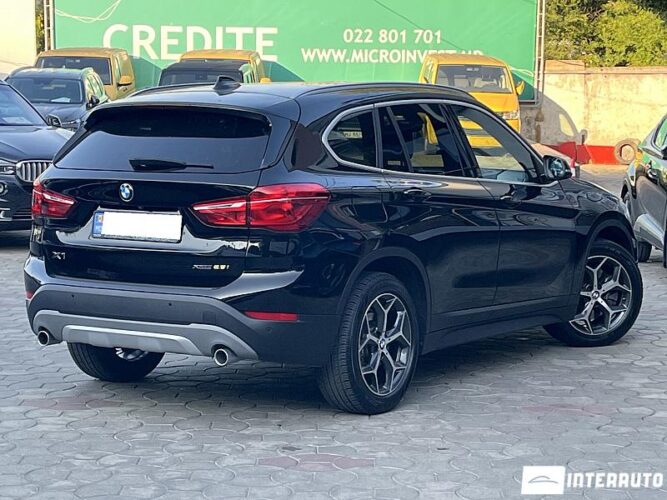 BMW X1 2.8i 33 interauto-car