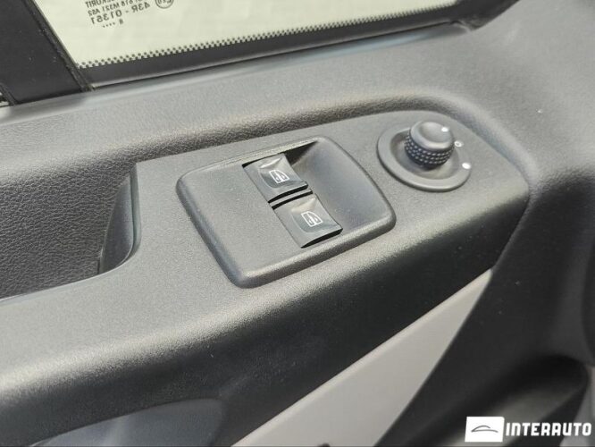 Renault Trafic 38 interauto-car