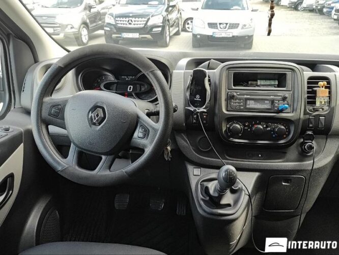 Renault Trafic 35 interauto-car